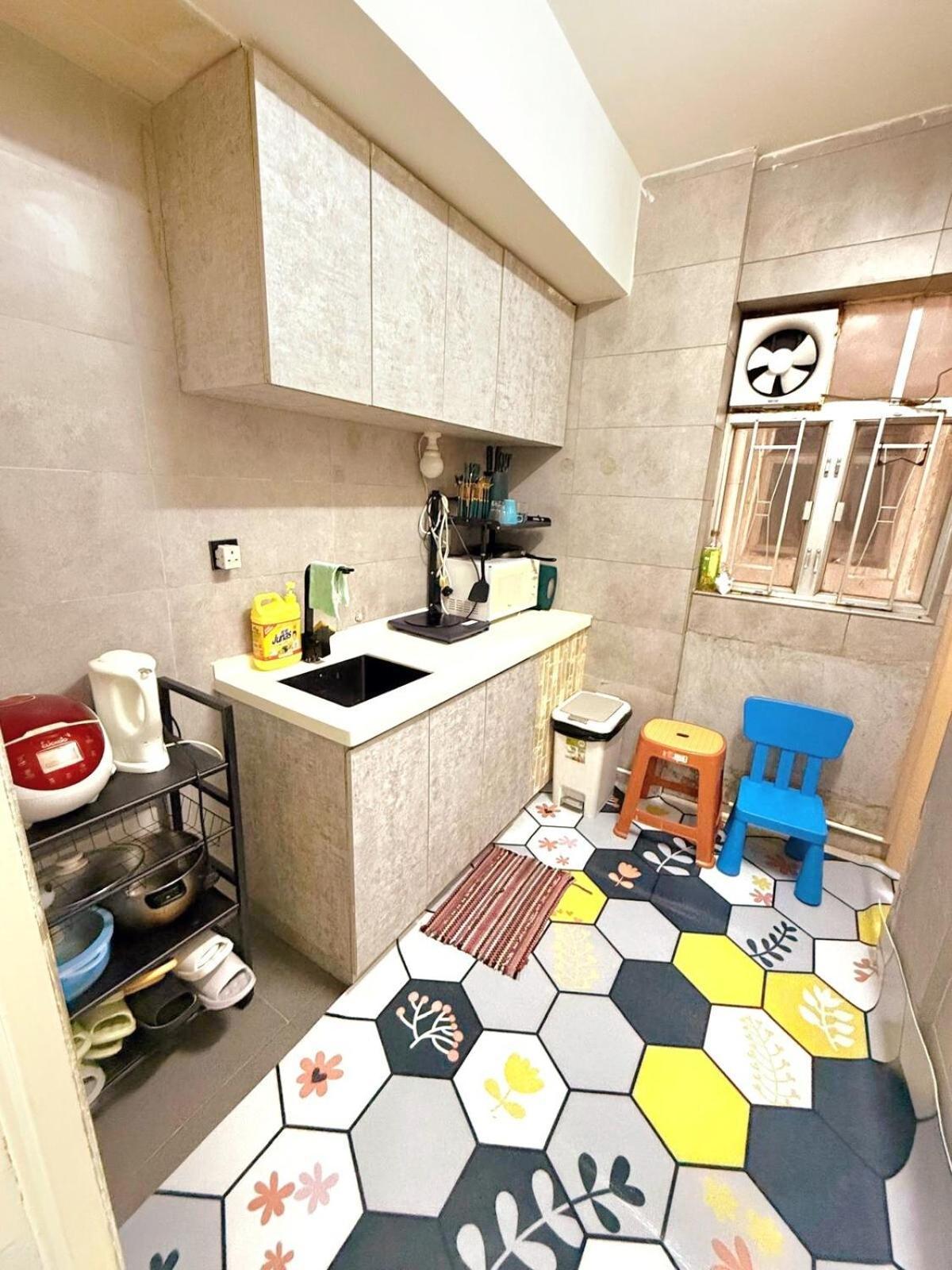 Entire Affordable Family Group Apartment *